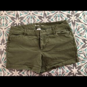 Old Navy Pixie Chino Shorts